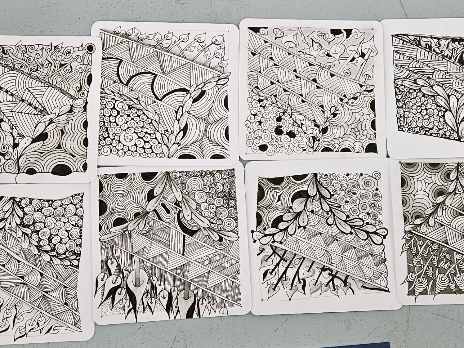 photos-tuiles-atelier-groupe-séminaire-entreprise-méthode-zentangle